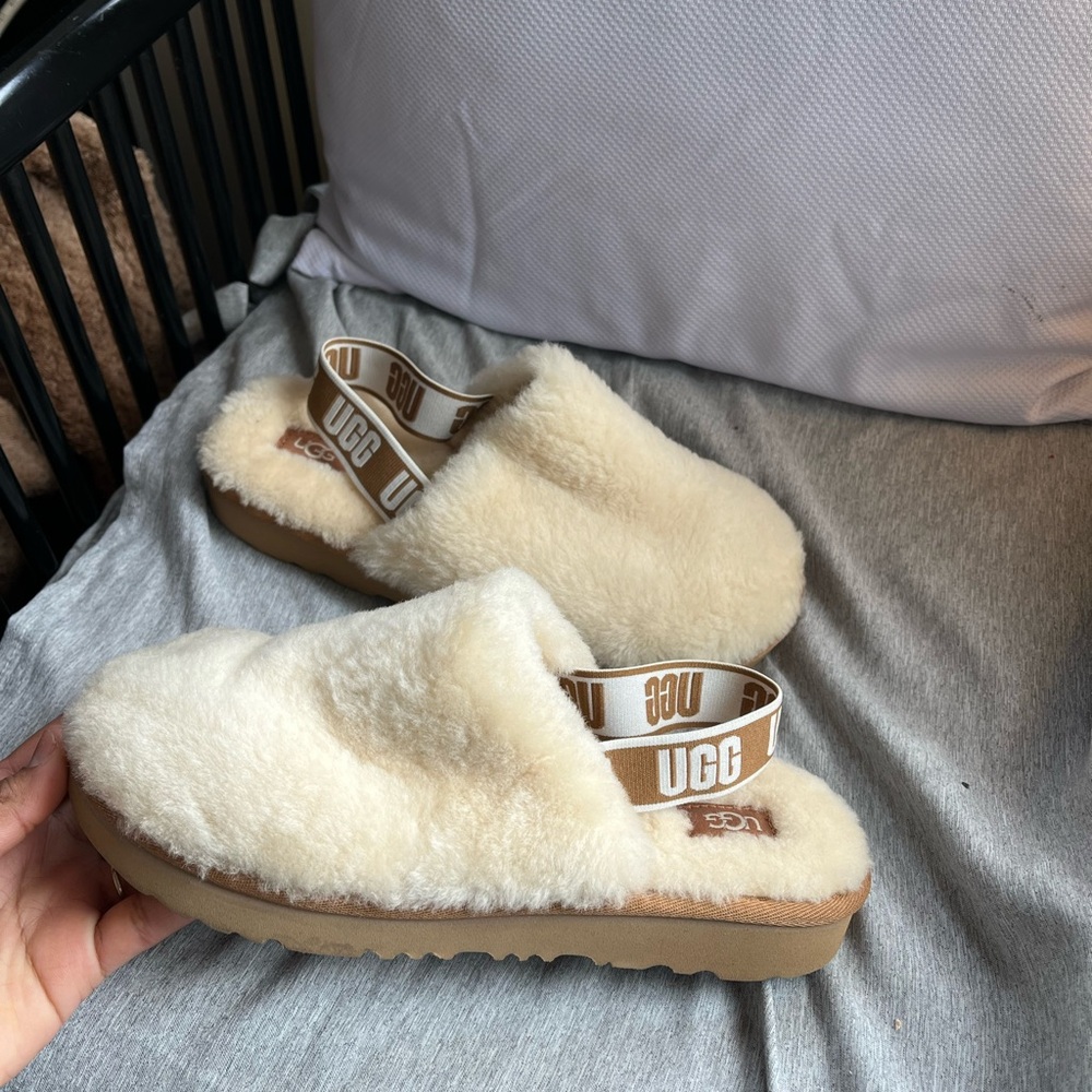 Uggs Clogs - image 1